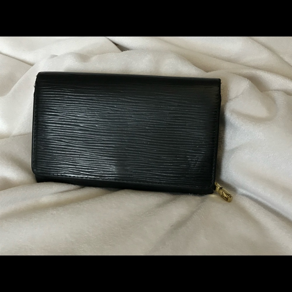 Louis Vuitton Black Epi Leather Tresor Wallet